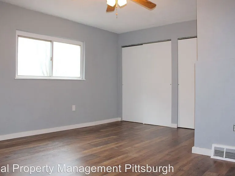 1810 Baldauf St — Photo 5