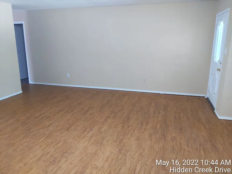 1200 Hidden Creek Dr — Photo 8