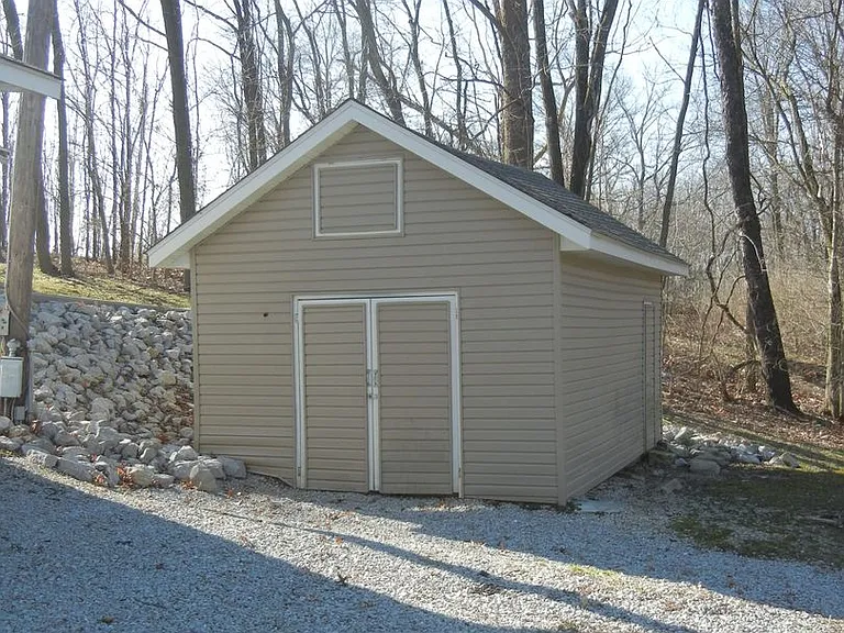 1339 N County Rd — Photo 4