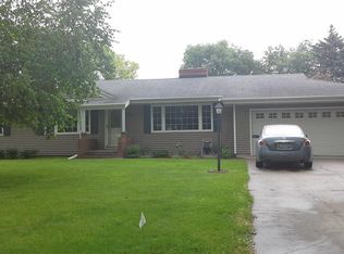 2517 Belmont Rd, Grand Forks, ND 58201