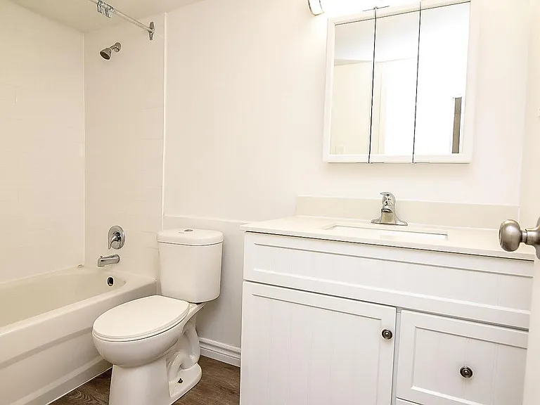 125 Indian Rd — Photo 13