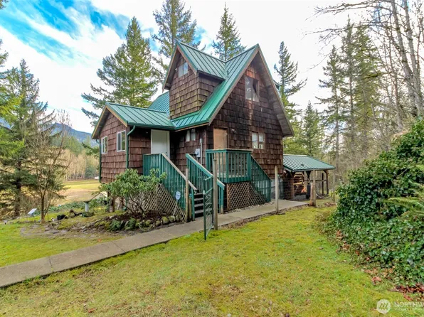 37416 304TH Way SE, Enumclaw, WA 98022