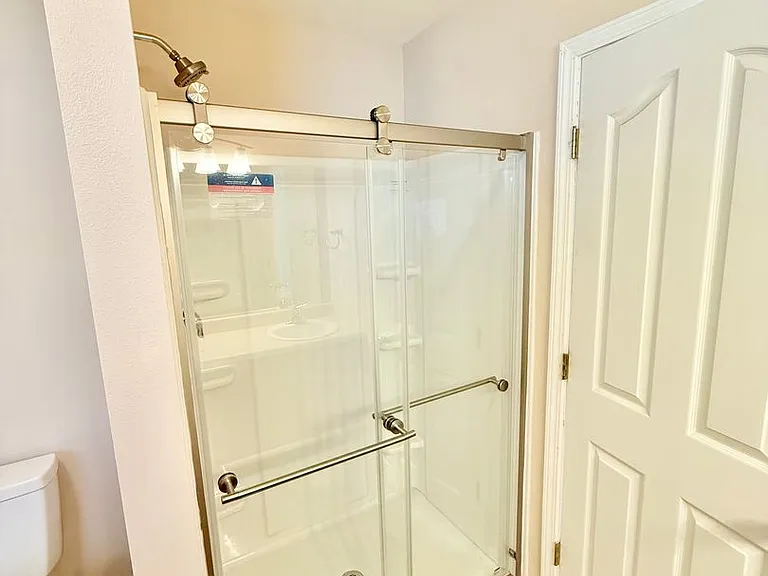 1148 S Elmwood Ave — Photo 19