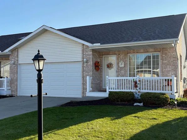 5985 Red Feather Dr, Bay City, MI 48706