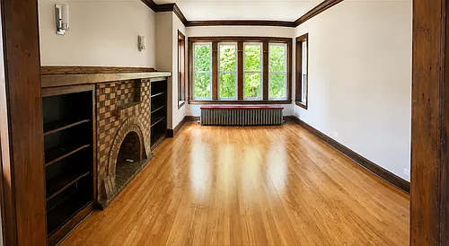 3415 N Claremont Ave #2 Photo 1