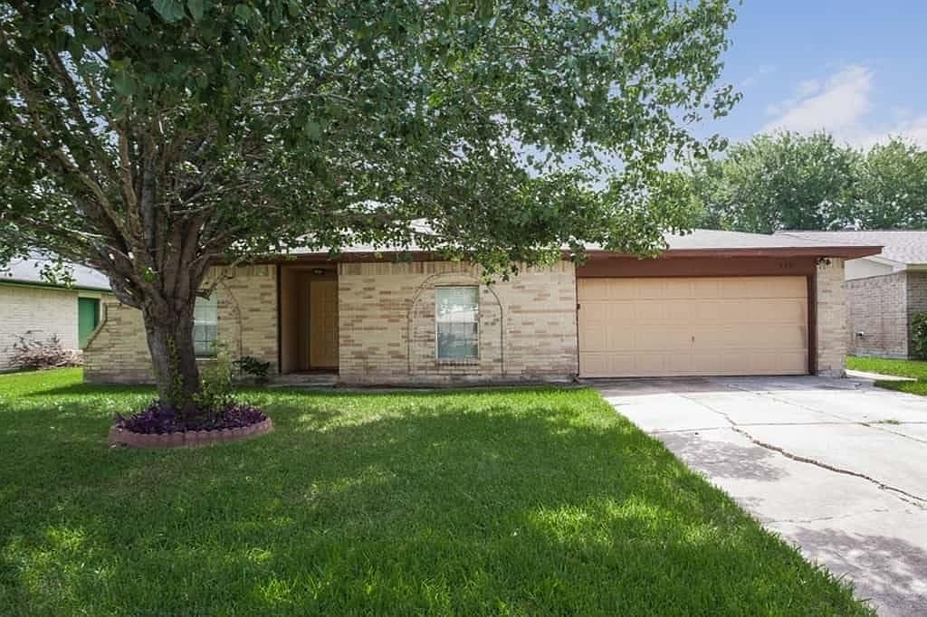 110 Maple Leaf Dr, League City, TX 77573 Zillow