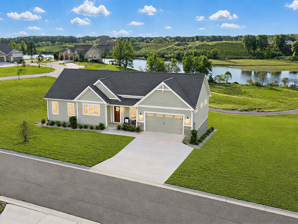 1st image of 426 Moon Bay Dr