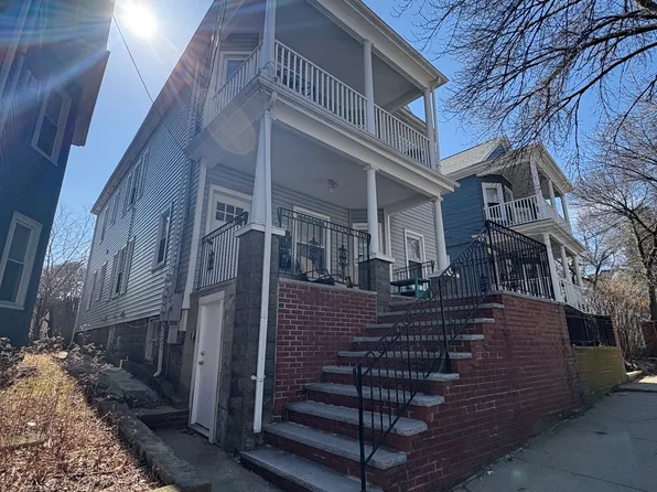 10 Greenville St #2, Somerville, MA 02143