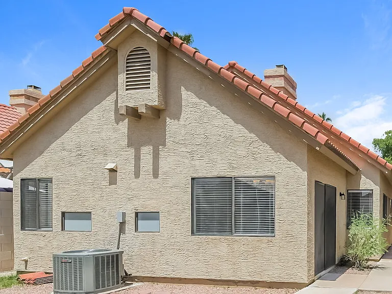 4681 W Harrison St — Photo 15