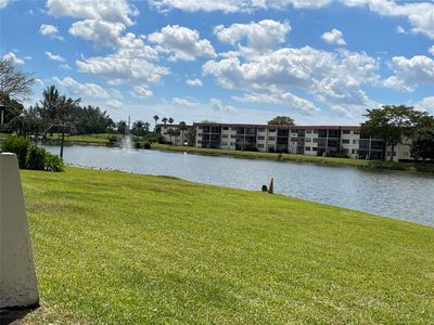 9500 N Hollybrook Lake Dr #202, Pembroke Pines, FL, 33025