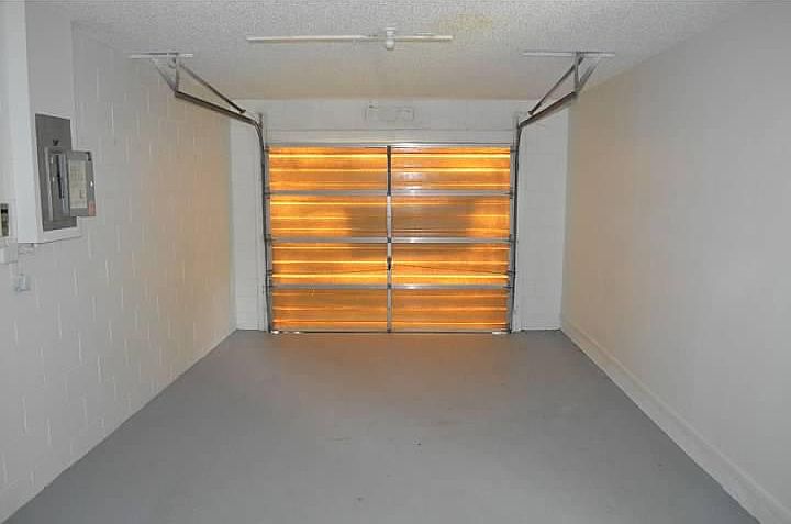 1st image of 355 Niagara Ave