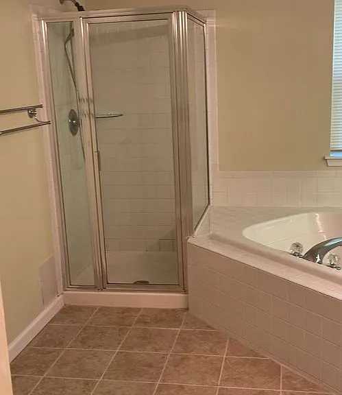 15518 Toddsbury Ln — Photo 27