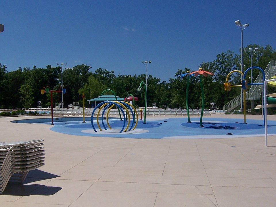 Lots Of Recreation Right Next Door! The EDGE