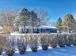 3205 Trebes Dr, Harvard, IL 60033