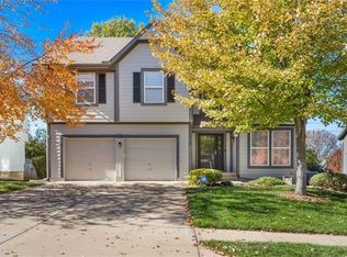 5614 Brownridge Rd, Shawnee, KS 66218