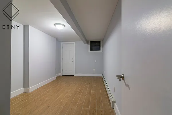 Rented by ERNY LLC | media 13