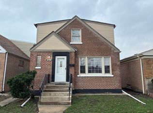 9415 S Emerald Ave, Chicago, IL 60620