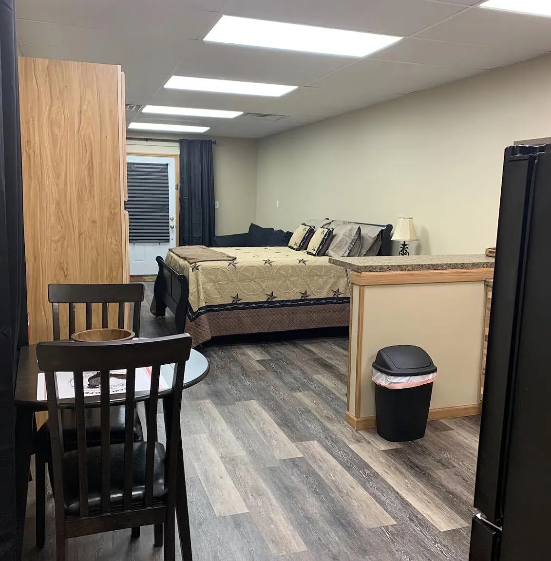 1 bed, 1.0 bath, 600 sqft, $1,209 — Photo 2