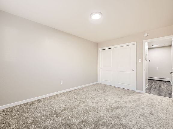 4th image of 1909 S Depew St #19