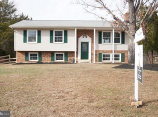 7212 Princess Anne Ct, Warrenton, VA 20187