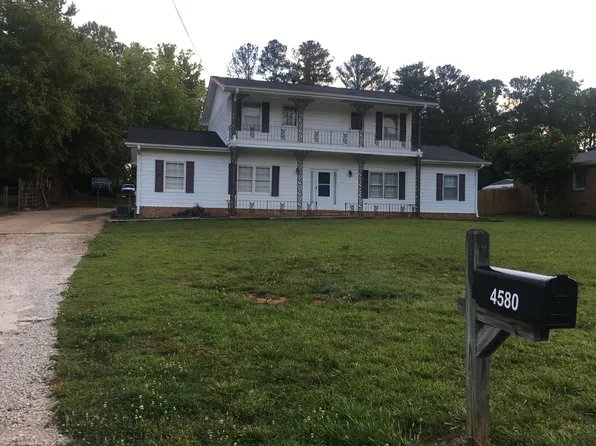 4580 Lindsey Dr, Powder Springs, GA 30127
