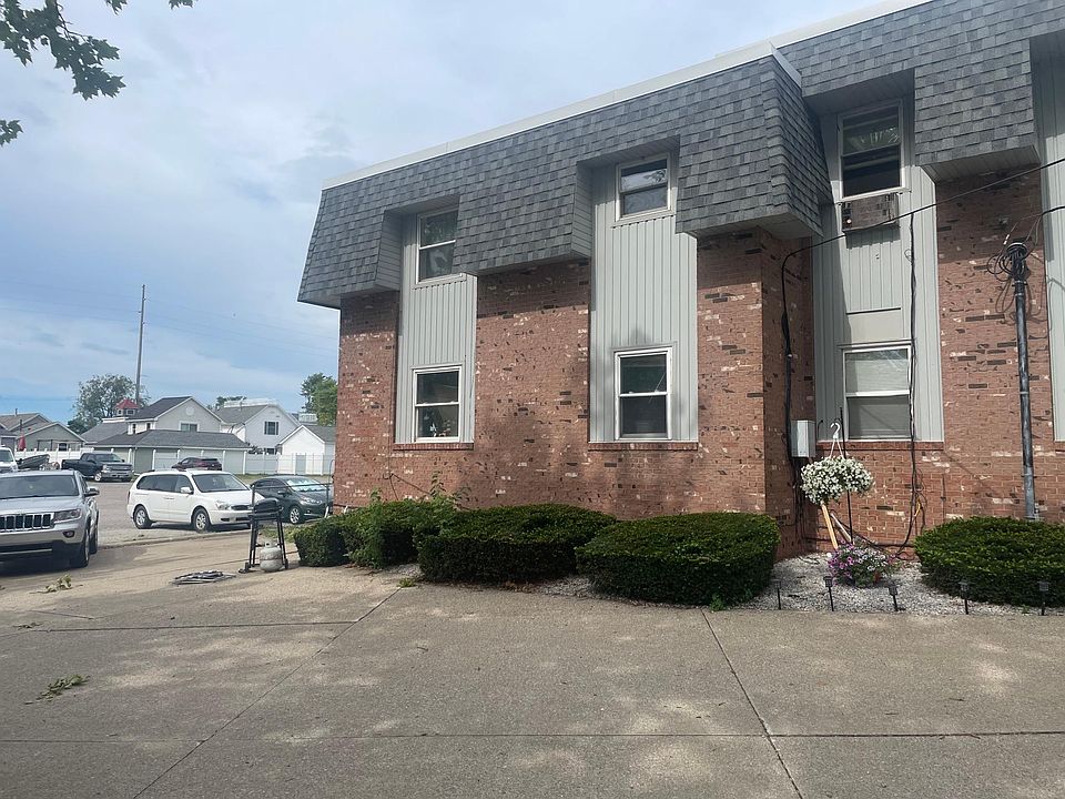 1st image of 107 E Erie Ave APT 6
