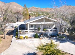 6223 La Reina Rd, Phelan, CA 92371