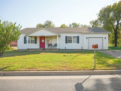 209 S Dawson St, Meeker, OK, 74855