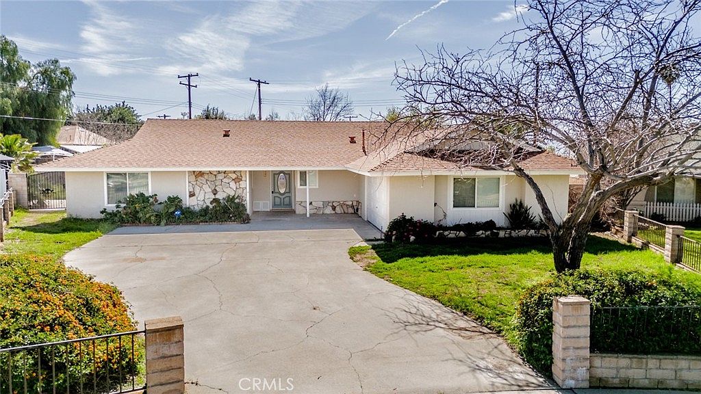 27145 Mansfield St, Highland, CA 92346 | Zillow