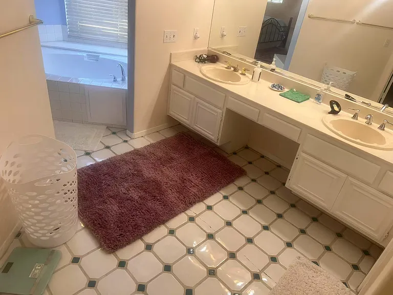 541 Bruin Dr — Photo 12