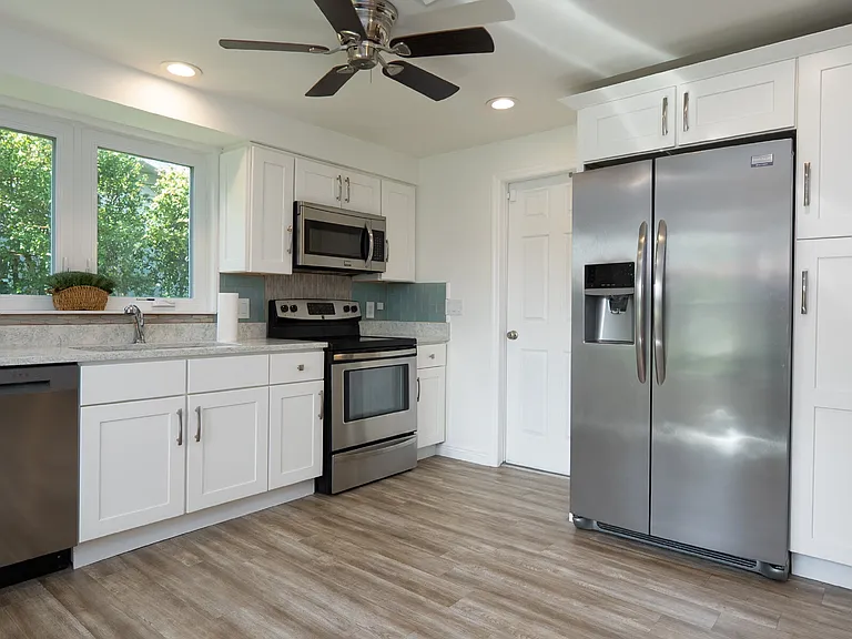 3140 Bay Shore Rd — Photo 14