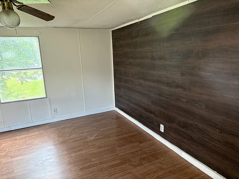 1192 Bluebird Rd — Photo 6