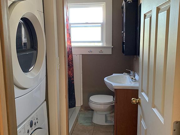 Bathroom and laundry: tile floors, new appliances, 48" shower, good lighting and ventilation.