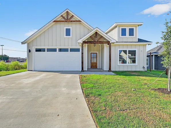 506 Southern Dr, Sherman, TX 75092