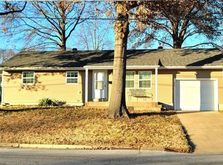623 E 8th St, Washington, MO