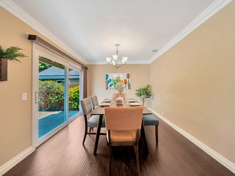 13341 Cromwell Dr — Photo 30