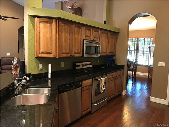 5th image of 9600 E Peachtree Ln