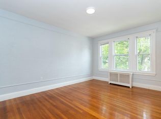 140 Ruthven St FLOOR 2, Dorchester, MA 02121