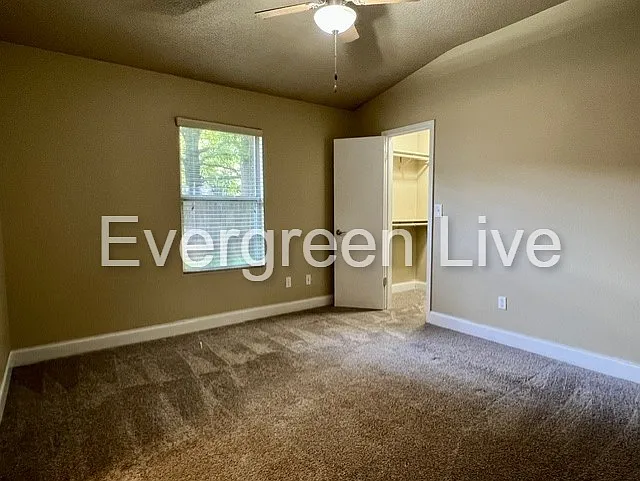 109 Barnsbury Ct — Photo 8