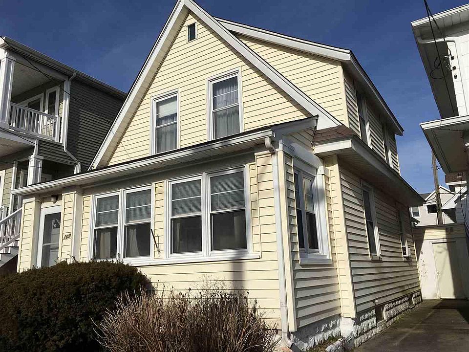 2nd image of 107 N Wissahickon Ave