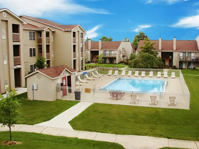 Park Hills Apartments — Photo 1