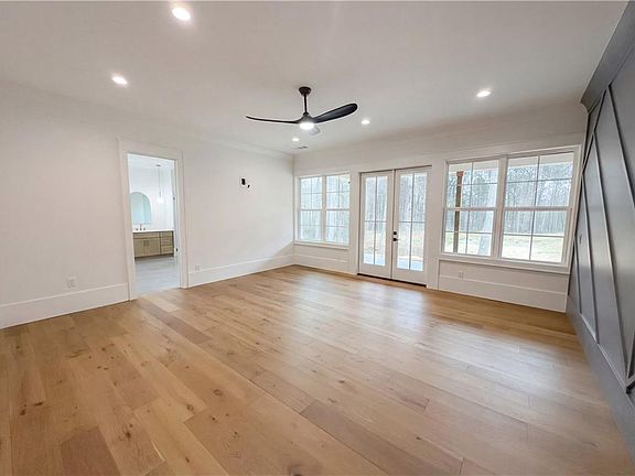 4th image of 3893 Indian Shoals Rd SE