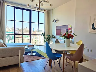 Rented by R New York