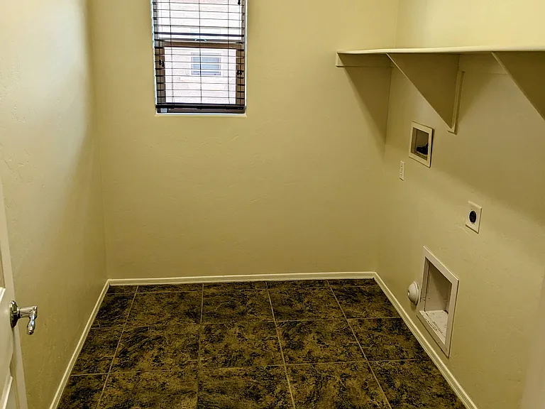 10542 E Native Rose Trl — Photo 32