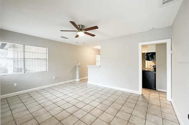 319 NW 16th Ave — Photo 76