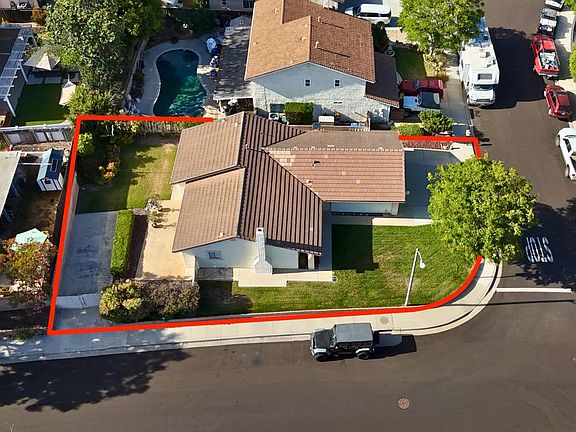 2nd image of 793 Tioga Pl