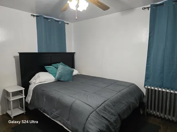 305 Michigan Ave #1, South Milwaukee, WI 53172
