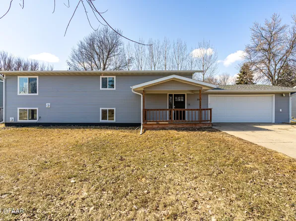 545 6th Ave SE, Mayville, ND 58257