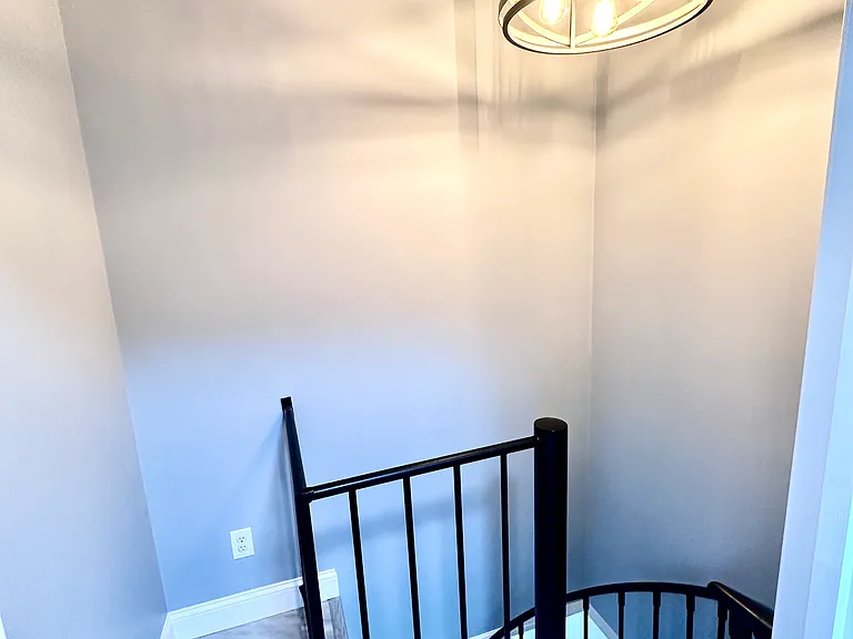 331 Oakridge Ave — Photo 6