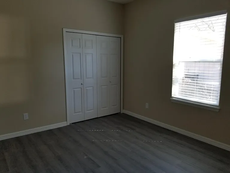 31611 Colby Pl — Photo 12